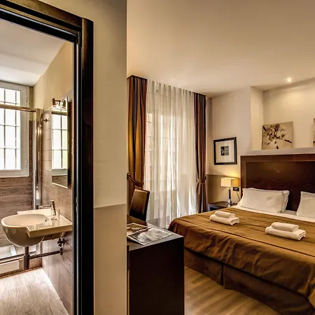 فندق بوتيك ناتسيوناله 3*