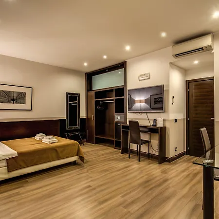 بوتيك ناتسيوناله