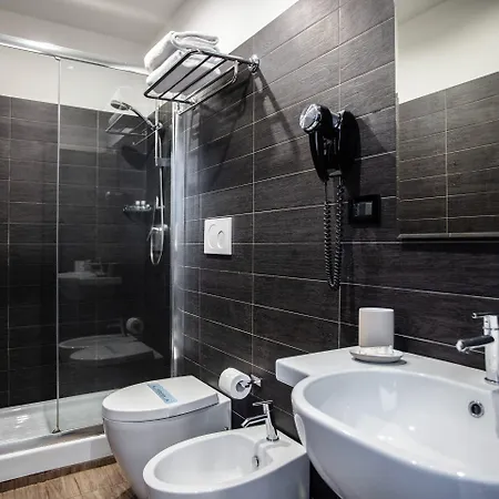 بوتيك ناتسيوناله 3* روما