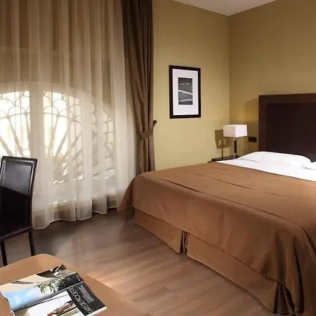 Boutique Nazionale 3* Rome